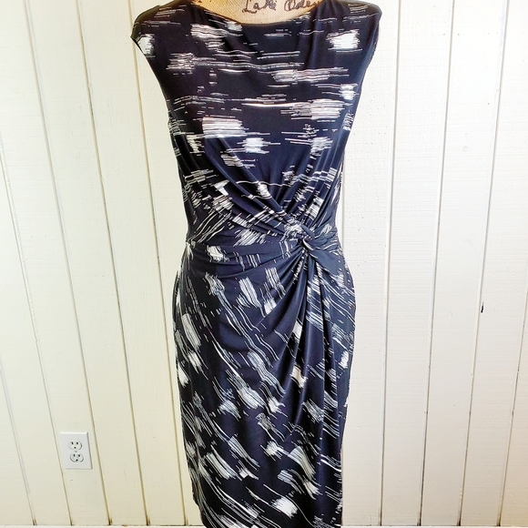 Lauren Ralph Lauren Dresses & Skirts - Lauren Ralph Lauren Sleeveless Dress Size …